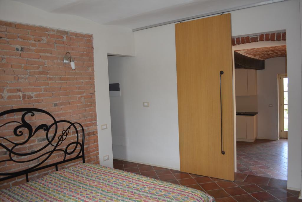 Cascina Valtignosa Camere Con Vigna Cassine Exterior foto