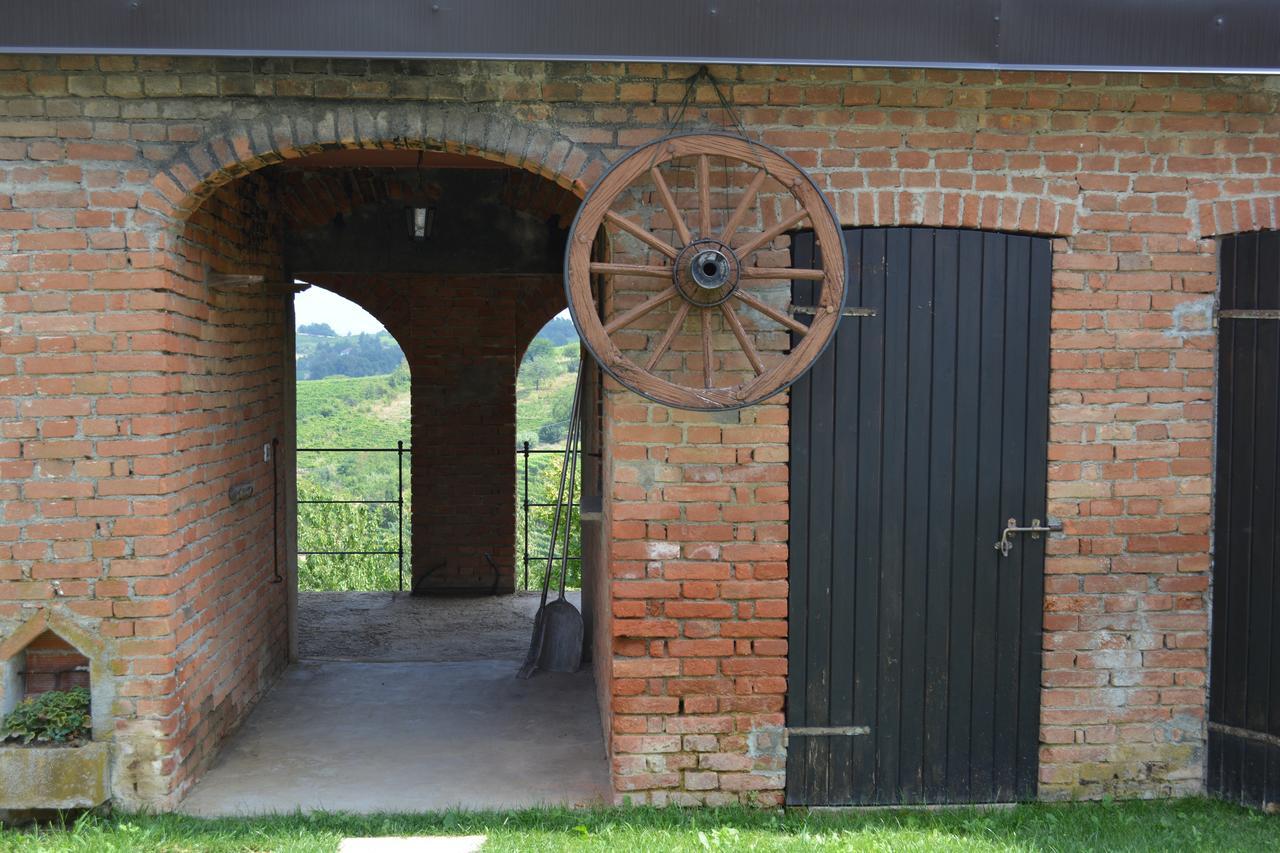 Cascina Valtignosa Camere Con Vigna Cassine Exterior foto